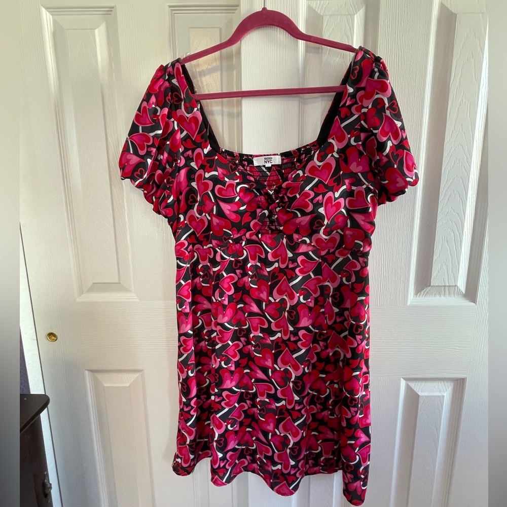 Black Heart Dress - Women’s XXL